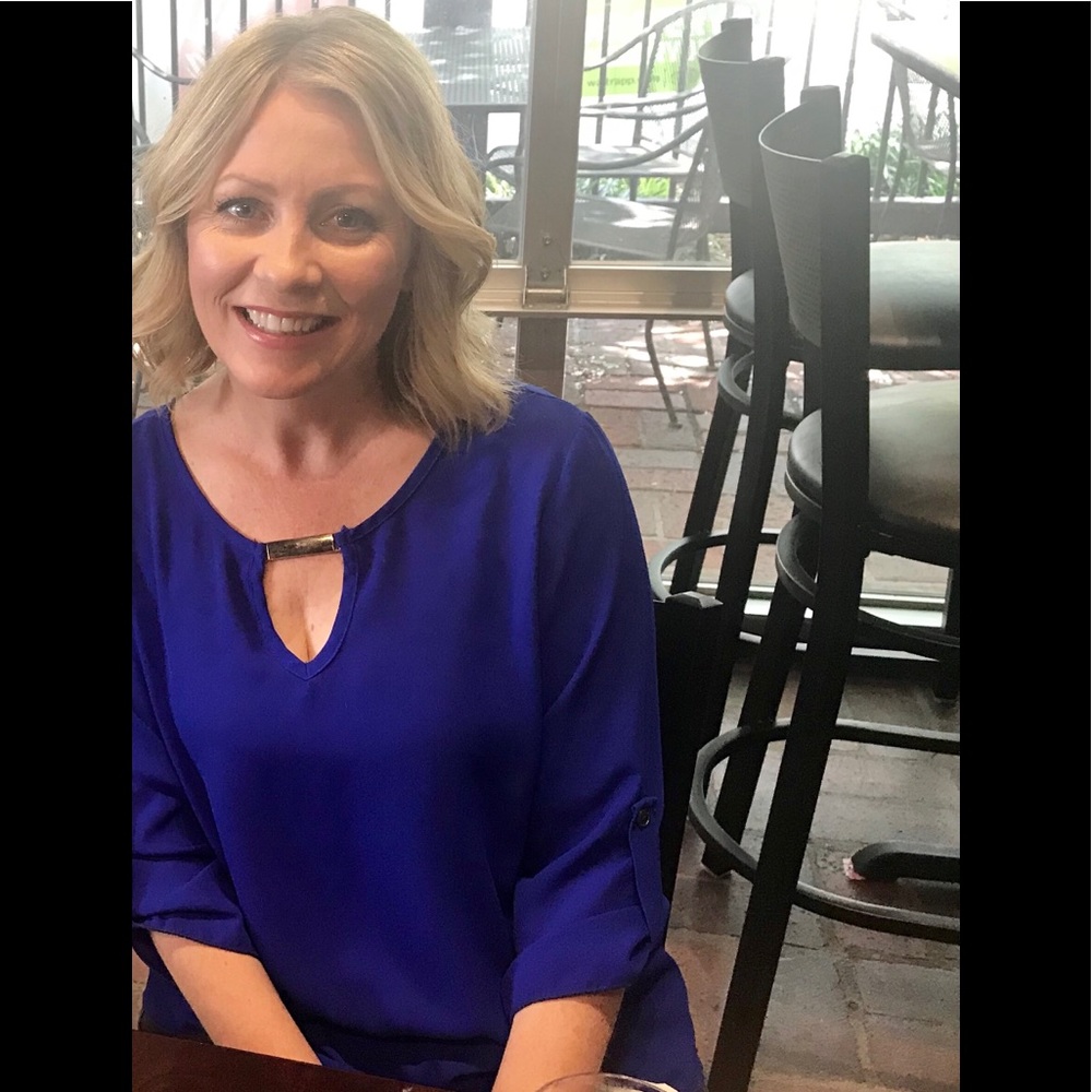 Meet your Posher, Virginia